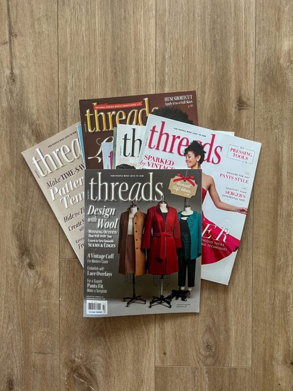 Une bonne collection de magazines Threads pour aller plus loin dans les techniques de couture